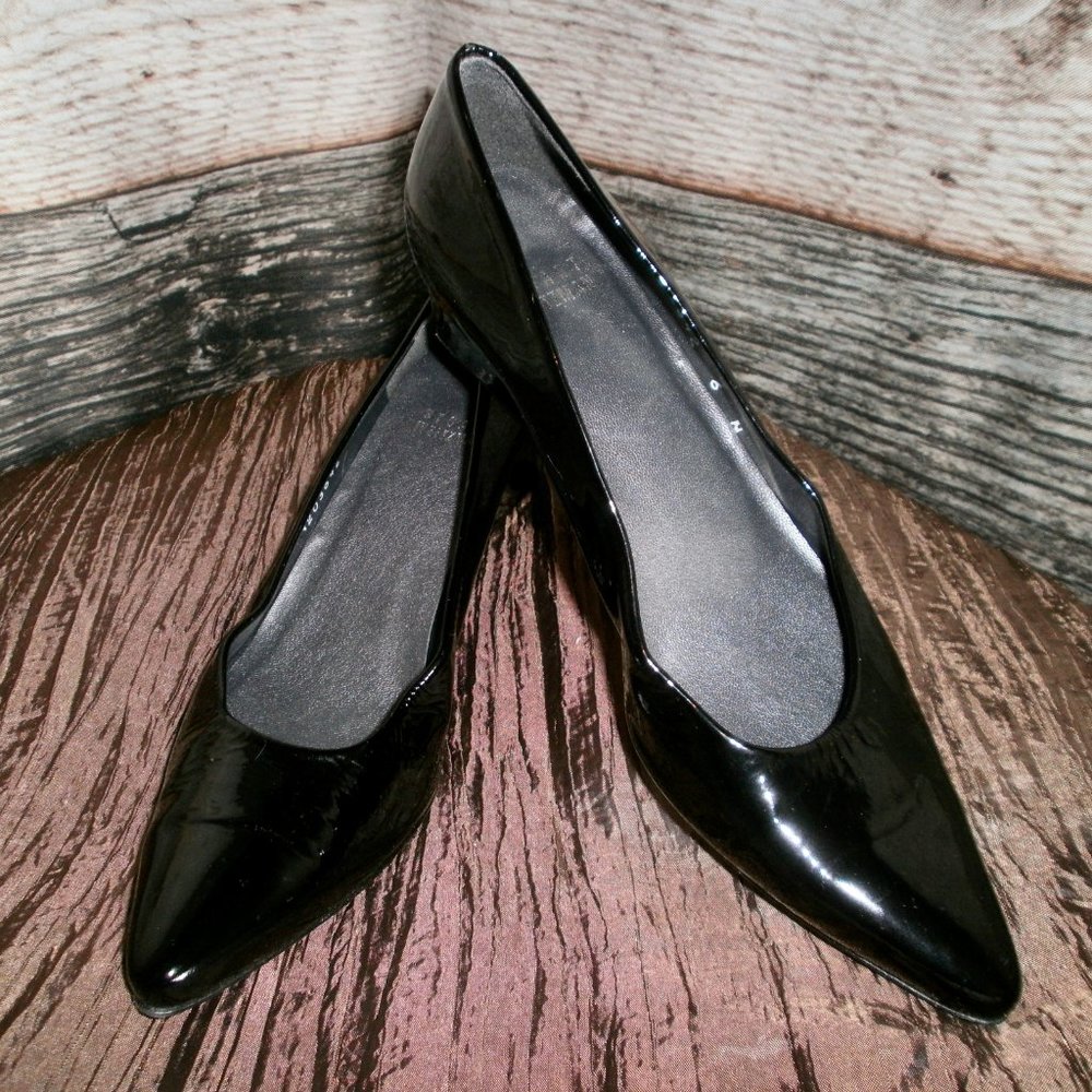 STUART WEITZMAN Black Patent Leather Wedge Heels Sz 6 N